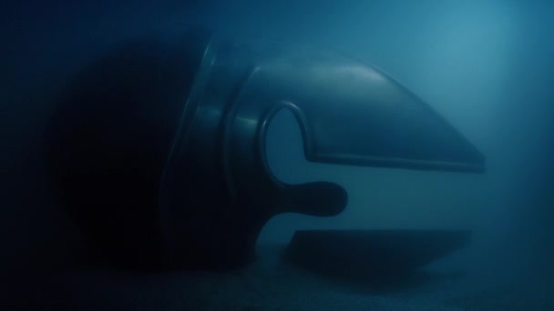 Spartan Helmet Underwater Sea Battle Remains Historic Scene — Stok Video