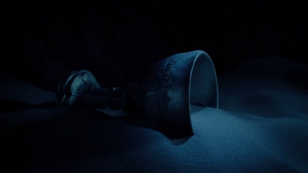 古老的黑暗洞穴杯 — 图库视频影像