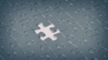 Yapboz Tek Renkli Turuncu Parçayı Tamamladı