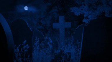 Çapraz Mezar Taşlı Ay Işığı Kilisesi