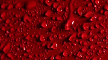 Kırmızı Yüzeye Yağmur Ayrıntısı