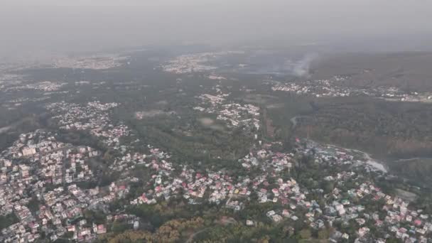 Αεροφωτογραφία Του Embark Ένα Οπτικό Ταξίδι Μέσα Από Uttarakhands Μαγευτική — Αρχείο Βίντεο