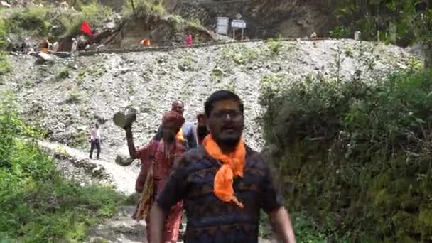Dig Fängslande Resa Genom Uttarakhands Majestätiska Berg Där Varje Steg — Stockvideo