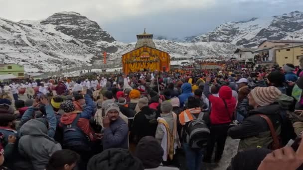 Dehradun Uttarakhand Indie Maja 2023 Cieniu Boskości Tłum Kedarnath Splata — Wideo stockowe