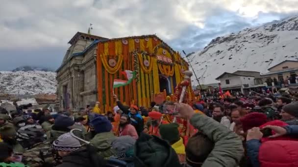 Dehradun Uttarakhand Indie Květen 2023 Stínu Božího Dav Kedarnathu Tká — Stock video