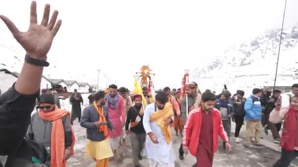 Dehradun Uttarakhand Indien Maj 2023 Själfull Bilresa Genom Uttarakhands Bergskedja — Stockvideo