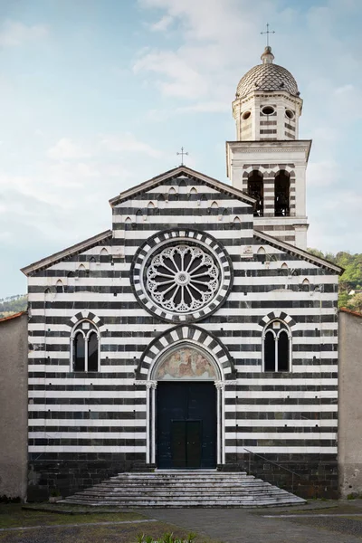Церковь Святого Андрея Городе Леванто Лигурия Италия — стоковое фото