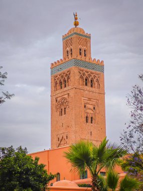 Kutubiyya Camii ya da Koutoubia Camii minaresi - Fas 'ın Marakeş bölgesindeki en büyük cami.