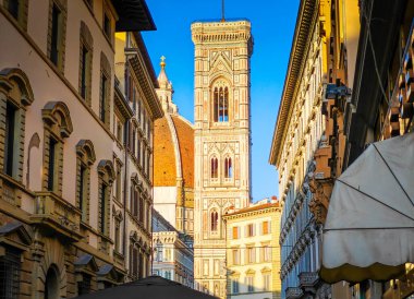 Santa Maria del Fiore Katedrali. İtalya, Floransa 'da Duomo di Firenze' ye yakın.