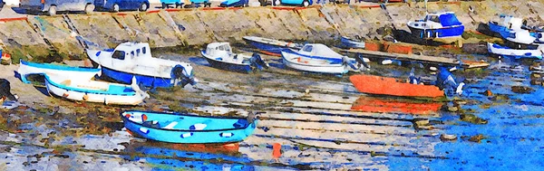 在夏季日出时分 石港海港和小镇被应用于照片 原始照片和版权的数码过滤器 这些都是由英国上传商拥有的 — 图库照片
