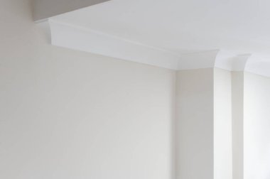 Yeni İngiltere 'de kaplama kurulumu beyaza boyandı