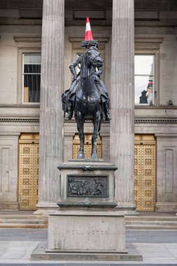 Wellington Dükü Arthur Wellesley 'in binicilik heykeli.