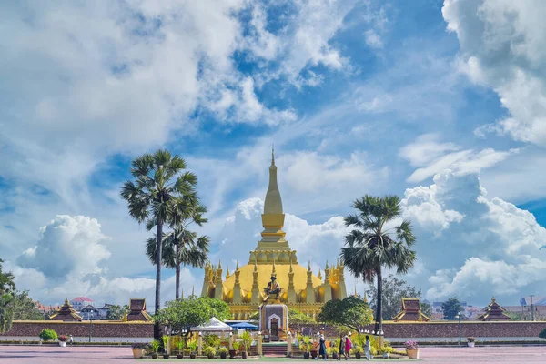 Pha Luang Temple Golden Pagoda Vientiane Laos Pdr Stok Foto