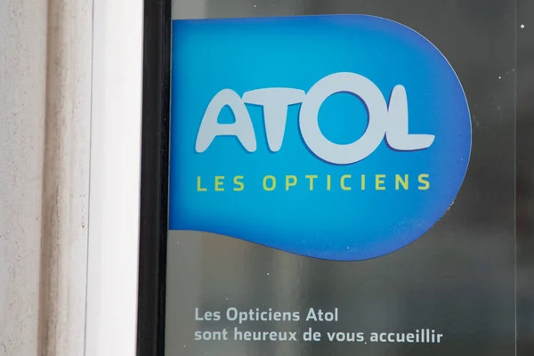 Stock image Bordeaux , Aquitaine  France - 10 30 2022 : atol brand sign text and logo front on wall facade optic shop medic french Optician entrance glasses store