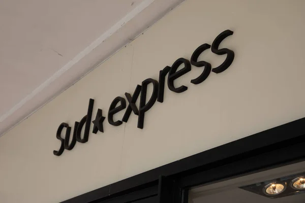 Stock image Bordeaux , Aquitaine  France - 11 06 2022 : sud express text sign and logo brand on boutique entrance store wall facade of french fashion shop signboard