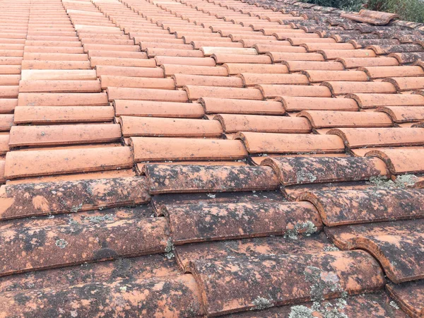 high pressure machine clean rooftop from dirt and lichen before and after cleaning roof tiles