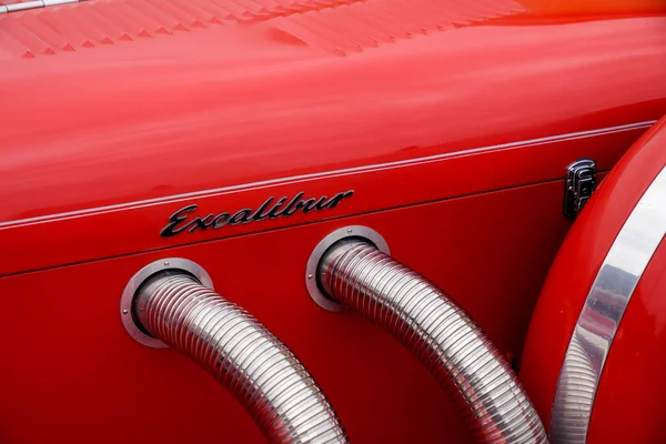 Бордо Франция 2022 Марка Автомобиля Excalibur Текстовый Знак Car — стоковое фото