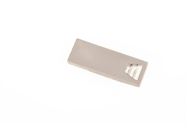 Flaş Bellek Gümüş Usb Anahtarı Beyaz Arkaplanda Modern — Stok fotoğraf