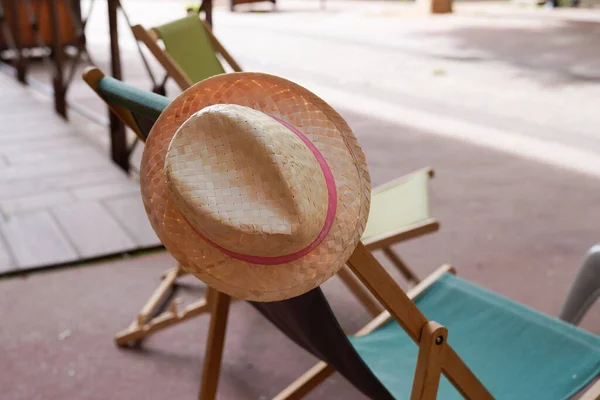 의자에 생활하는 휴가용 액세서리 — 스톡 사진