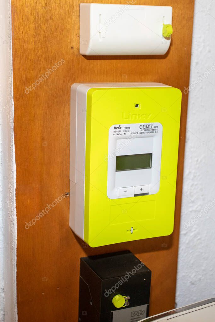 Bordeaux , Aquitaine  France - 03 10 2023 : Linky Itron new smart digital electric meter from EDF Electricity Network Distribution France