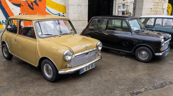 Bordeaux Aquitaine France 2023 Mini Classic British Car Vintage Show — Stock Photo, Image