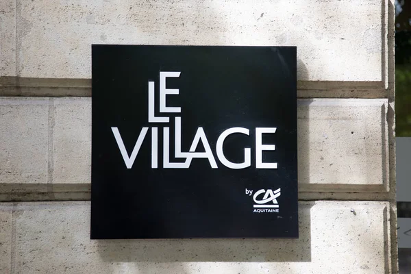 Lyon Aura Francia 2023 Village Logo Brand Text Sign Start — Foto de Stock