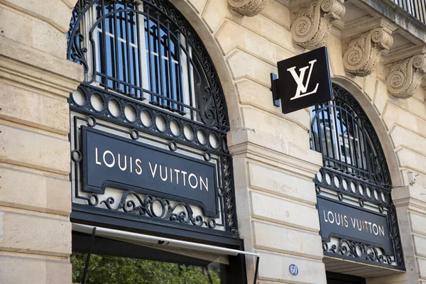 Bordeaux Aquitaine France 2023 Louis Vuitton Фірмовий Магазин Підписаний Фасадний — стокове фото