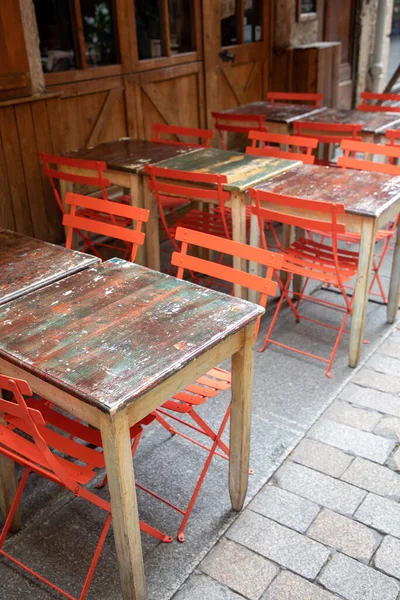 Bar Outdoor Orange Chairs Cafe Restaurant Pub Steel Wooden Tables — Stock Photo, Image