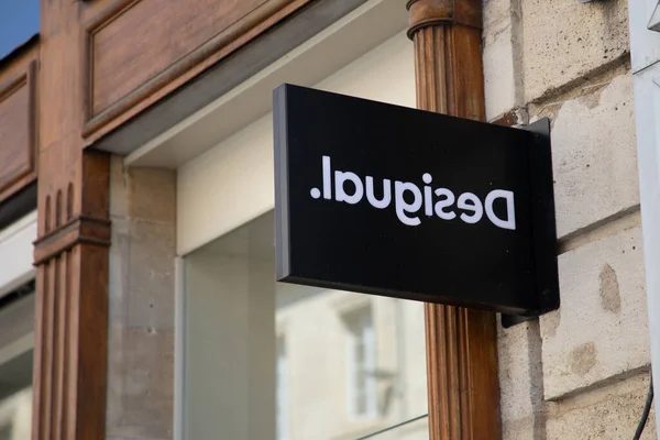 Bordeaux Aquitaine France 2023 Desigual Spain Text Facade Store Signage — стоковое фото