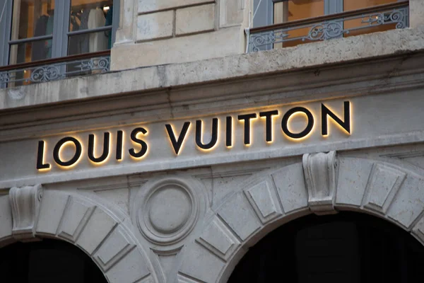 PRAGUE, CZECHIA - NOVEMBER 1, 2019: Louis Vuitton Logo On Their Local  Boutique In Vienna. Louis Vuitton Is A Fashion House Manufacturer And  Luxury Retail Company From France. Picture Of Louis Vuitton