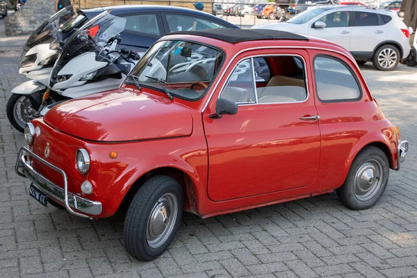 Burdeos Francia 2023 Fiat 500 Rojo Vintage Modelo Viejo Temporizador — Foto de Stock
