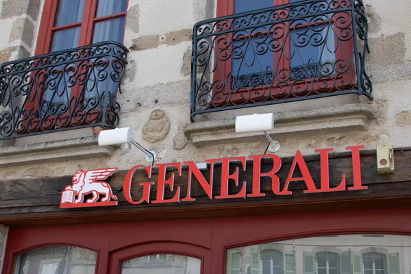Annecy Francia 2023 Generali Rojo Logotipo Marca Texto Señal Entrada — Foto de Stock