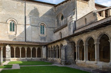 Saint Emilion unesco Monolitik Kilise Manastırı Fransa 'nın iç manzarası