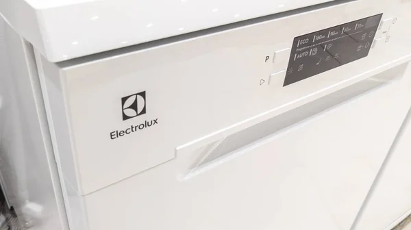 보르도 프랑스 2023 Electrolux 브랜드 세척기 세탁기 상점에 텍스트 스웨덴어 — 스톡 사진