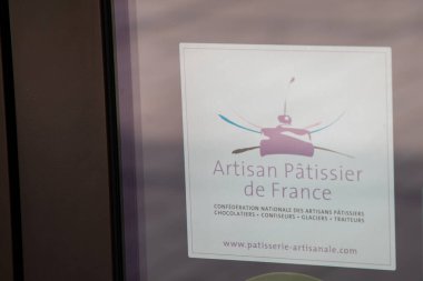 Bordeaux, Fransa - 10 26 2023: Fransa 'dan artistik pastacı de France logo metni ve Fransa' dan Fransız pastacı şefinin markasını imzala