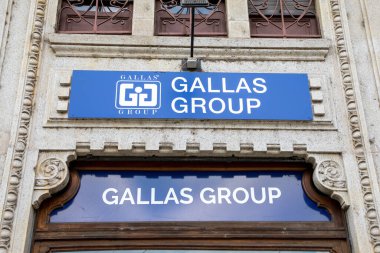 Milan, İtalya - 12 06 2023: Gallas grup metin markası ve imza bürosu temizlik hizmetleri şirketine yardım