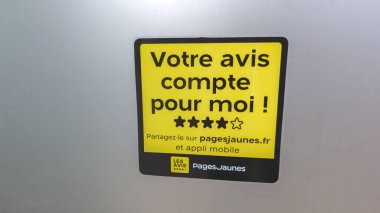 Bordeaux, Fransa - 03 07 2024: PagesJaunes logosu ve metin imzası sayfaları şirket web sitesi Fransız kurumsal iletişim interneti sarı sayfaları ajansı