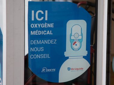 Bordeaux, Fransa - 03 23 23 2024: Orkyn Air Sıvı Sağlık Hizmetleri logosu ve Fransız gaz şirketi tıbbi oksijen sattı