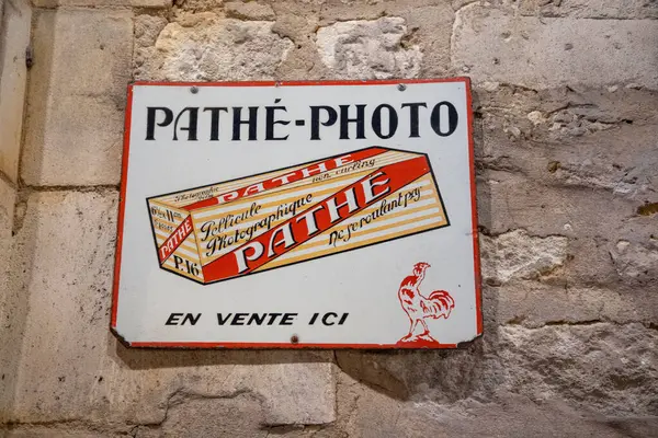 stock image Bordeaux , France -  08 01 2024 : pathe photo p16 logo brand and text sign photographer product from usa in old ancient french panel