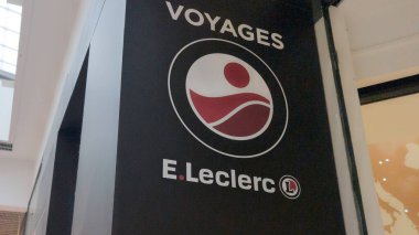 Bordeaux , France - 12 15 2024 : e.leclerc voyages sign logo and text brand facade of travel agency store office clipart