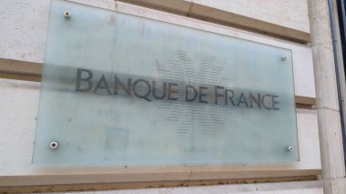 Bordeaux, Fransa - 02 12 2025: Banque de France Fransız Ulusal Bankası marka bürosu ön cephesinde metin logosu imzası
