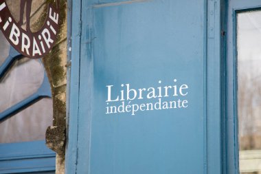 Librairie bağımsız kitapçı metninin Fransızca çevirisi, Ingilizce bağımsız kitapçı kitapçı kitapçısında antika levha levhası, ahşap panel retro kitapçı tabelası anlamına gelmektedir.