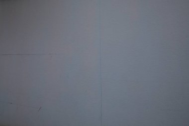 Gri duvar arkaplanı çizik ve çatlaklarla gri desen