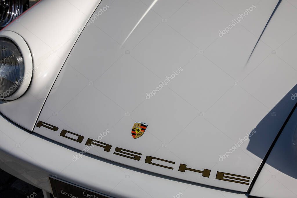 Bordeaux , France -  04 07 2025 : porsche 911 front logo brand and text sign classic sport vintage car iconic front headlight sport racing vehicle