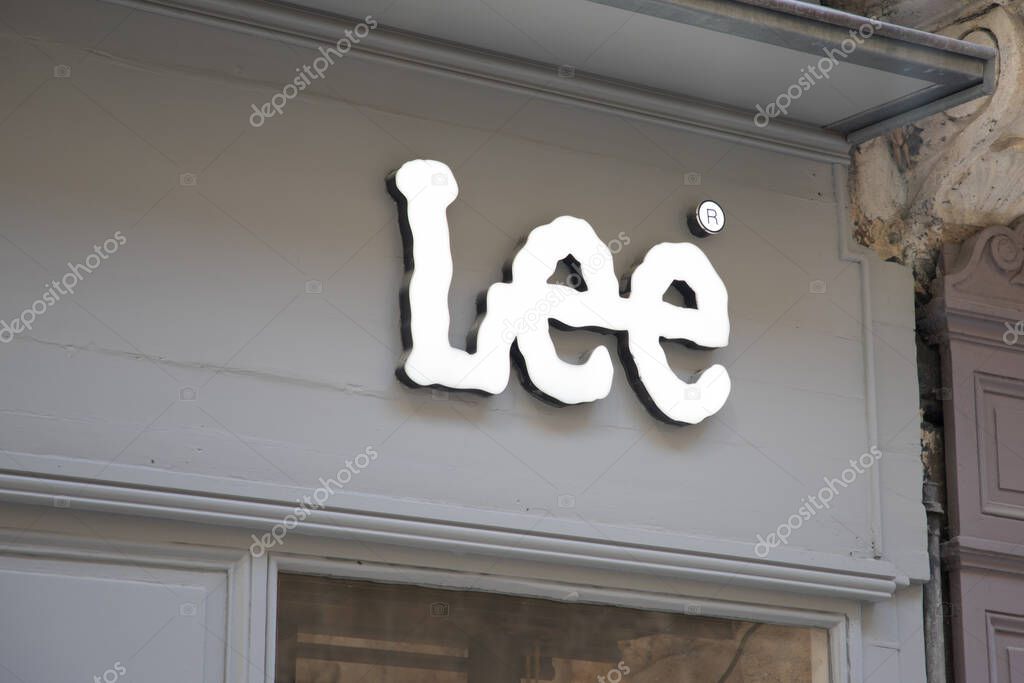 Bordeaux ,  France - 04 11 2025 : lee storefront boutique fashion logo text chain and brand sign on street facade city of clothes store wall shop fashion