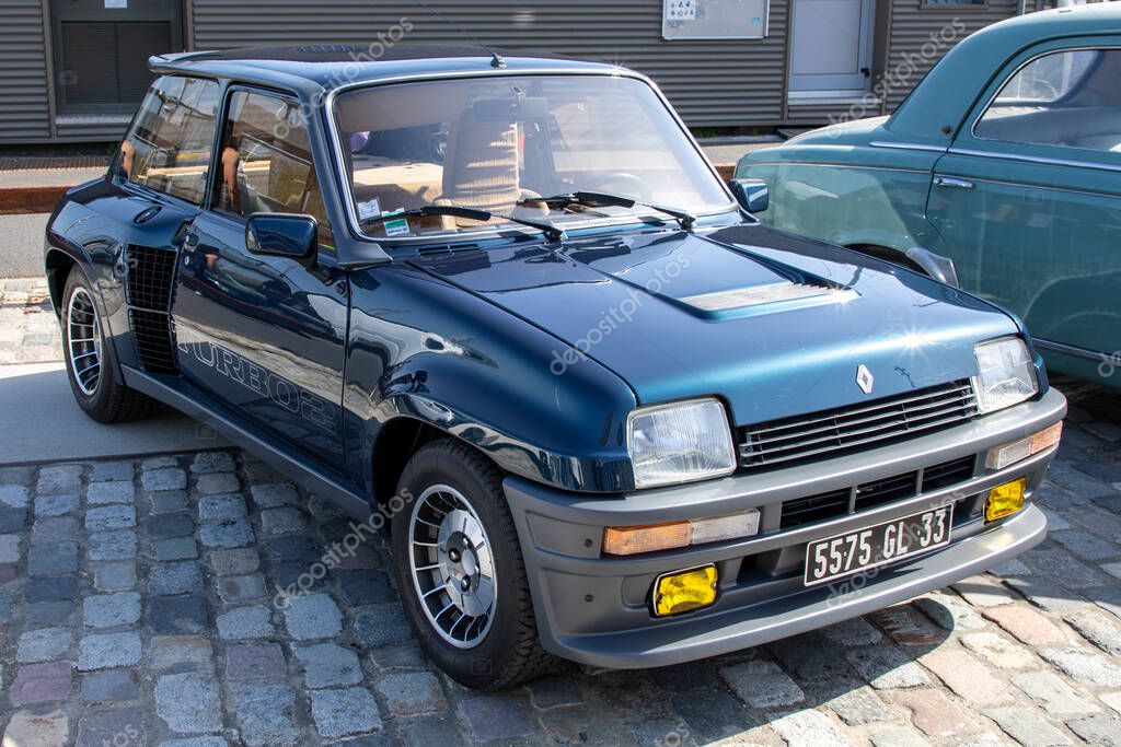 Bordeaux , France - 04 19 2025 : renault 5 turbo sport vintage retro car race oldtimer r5 logo brand and text sign racing vehicle
