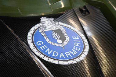 Bordeaux, Fransa - 05: 29: 2025 Jandarma milliyetçi etiketi. Marka logosu Fransa, Fransız askeri polisi anlamına geliyor.