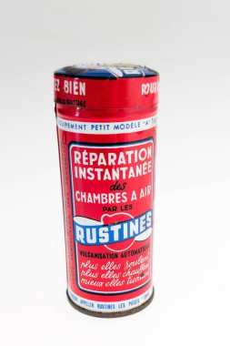 Bordeaux , France - 06 20 2025 : rustines logo brand and text sign of patch small piece of rubber intended to seal hole in inner tube or inflatable object to repair it on vintage box