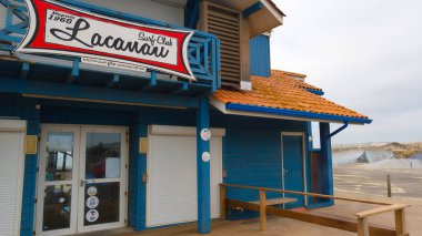lacanau ,  France - 06 23 2025 : lacanau surf club facade ocean sign text and logo brand on facade building of the city of surfing in france