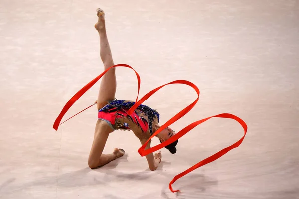 ソフィア ブルガリア 2022 第39回リズム体操世界選手権中に行動中のイスラエルのアディ アシア カッツ — ストック写真